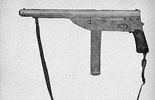 Submachine gun Bechowiec.jpg