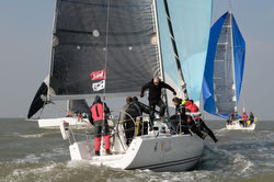 J/109 sailing Warsash spring series