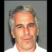 Jeffrey Epstein connected to FBI Mar-a-Lago raid.