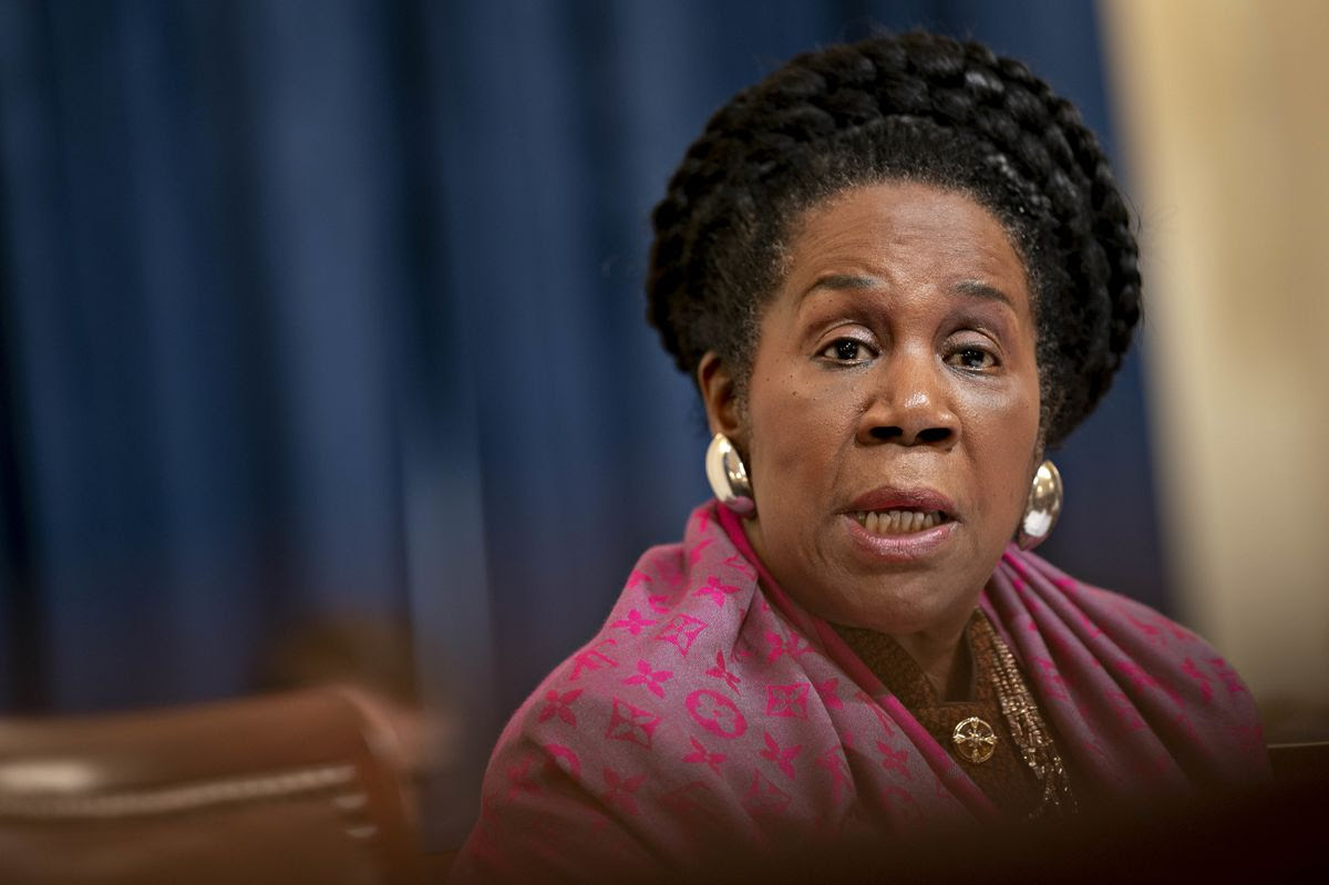 Rep. Sheila Jackson Lee on Russian Arms Dealer Viktor Bout: ‘He Has Not Killed Americans’