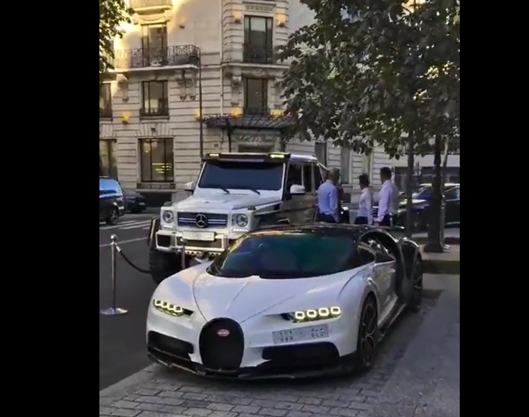 فتاة فرنسية توثق فيديو لسيارتين فارهتين بلوحات سعودية أمام فندق في كان الفرنسية