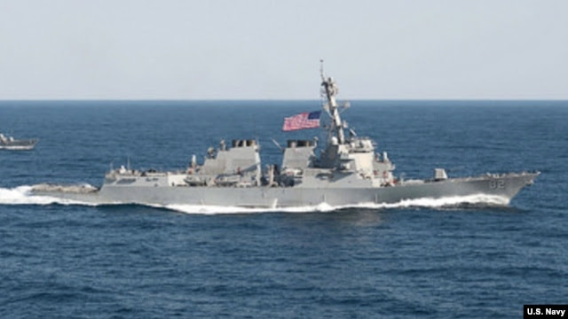 http://gdb.voanews.com/D3928007-FBA5-4C2F-99D9-042E2271FEB8_w640_r1_s_cx22_cy5_cw71.jpg