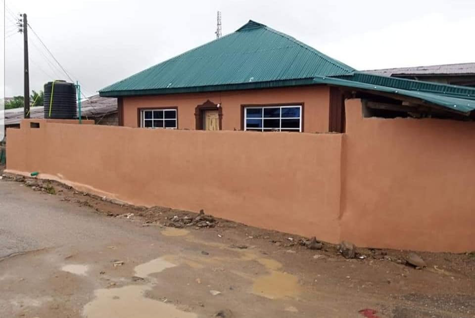 Pastor renovates 60-year-old dilapidated mosque where he used to play with his Muslim friends 