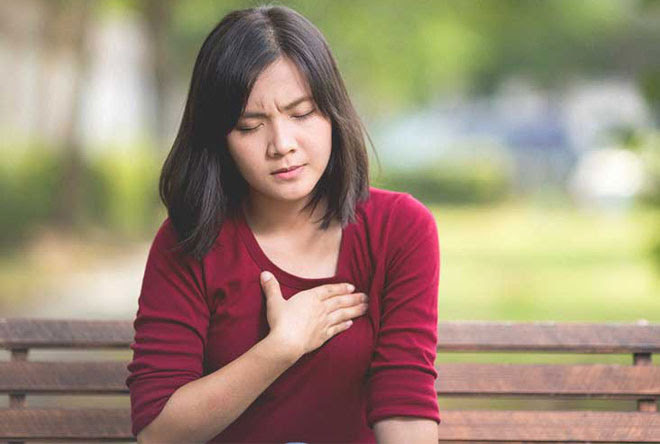 Cái cảm giác đau nhói trước ngực, nếu không phải đau tim thì là gì vậy?