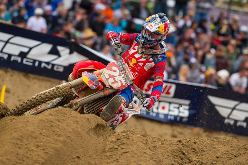 Musquin has started the season with 1-2-1-1 moto finishes.Photo: Simon Cudby