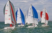 J/70 sailing on planing reach