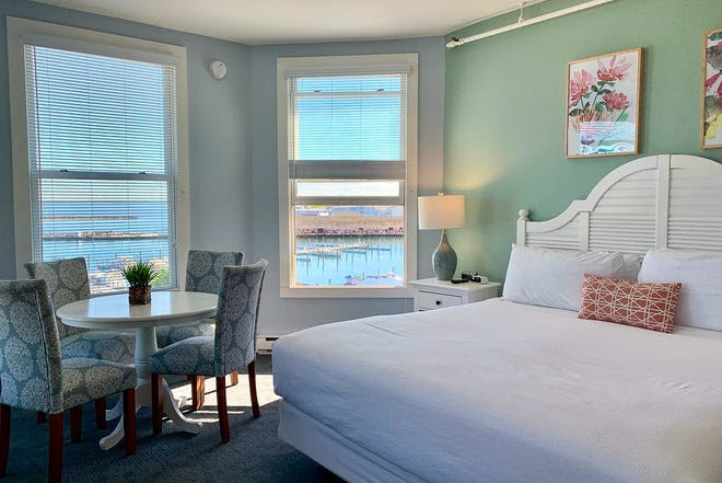 The Island House was moved back 300 feet to its present location on the opposite side of the main road, offering guests postcard-worthy views of the harbor.