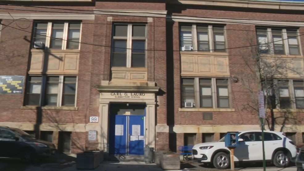  Lauro, Feinstein at Broad Street elementary schools in Providence to close