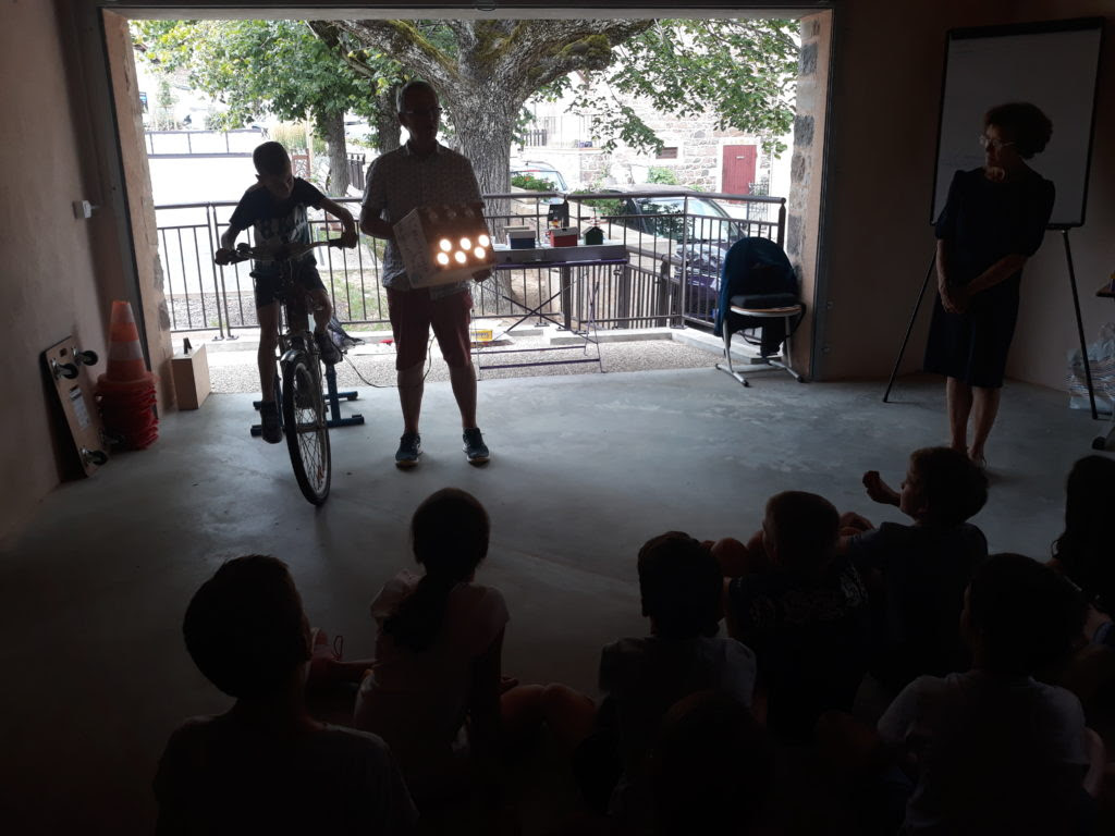 20220630_134425 vélo lampes pierre éleve