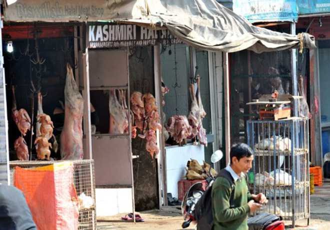 FOOD SAFETY LATEST: Unhygienic conditions prevail in Talab Khatinkan ...