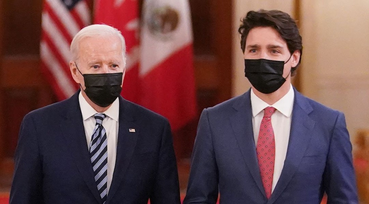 U.S. Govs, Canadian Premiers Call On Biden, Trudeau To Drop Cross-Border Vax Mandate For Truckers