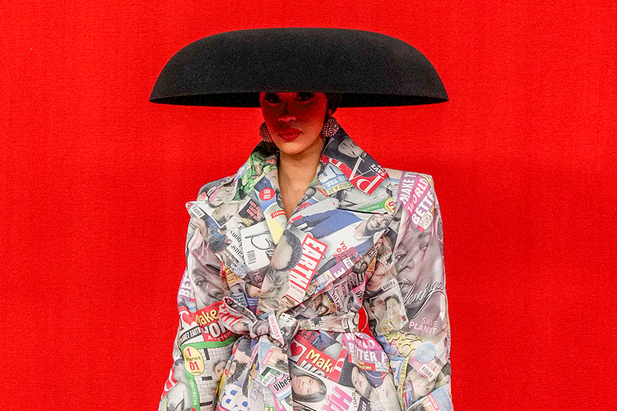 Cardi B desfiles París