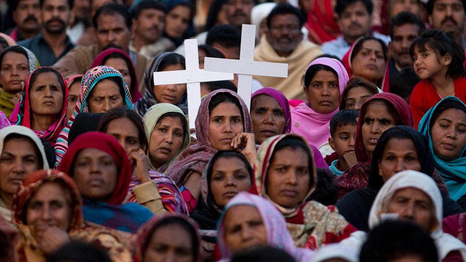 Un mundo sin religiones, un mejor lugar para las mujeres