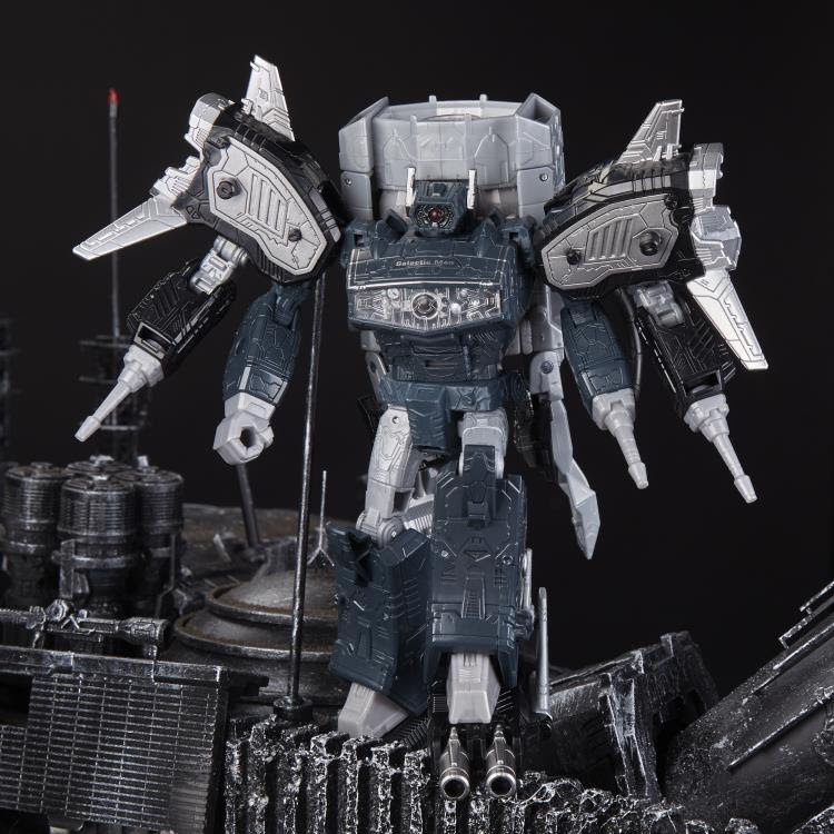 Image of Transformers Generations Selects Leader Shockwave (80's Radio Shack Ver.) - Exclusive