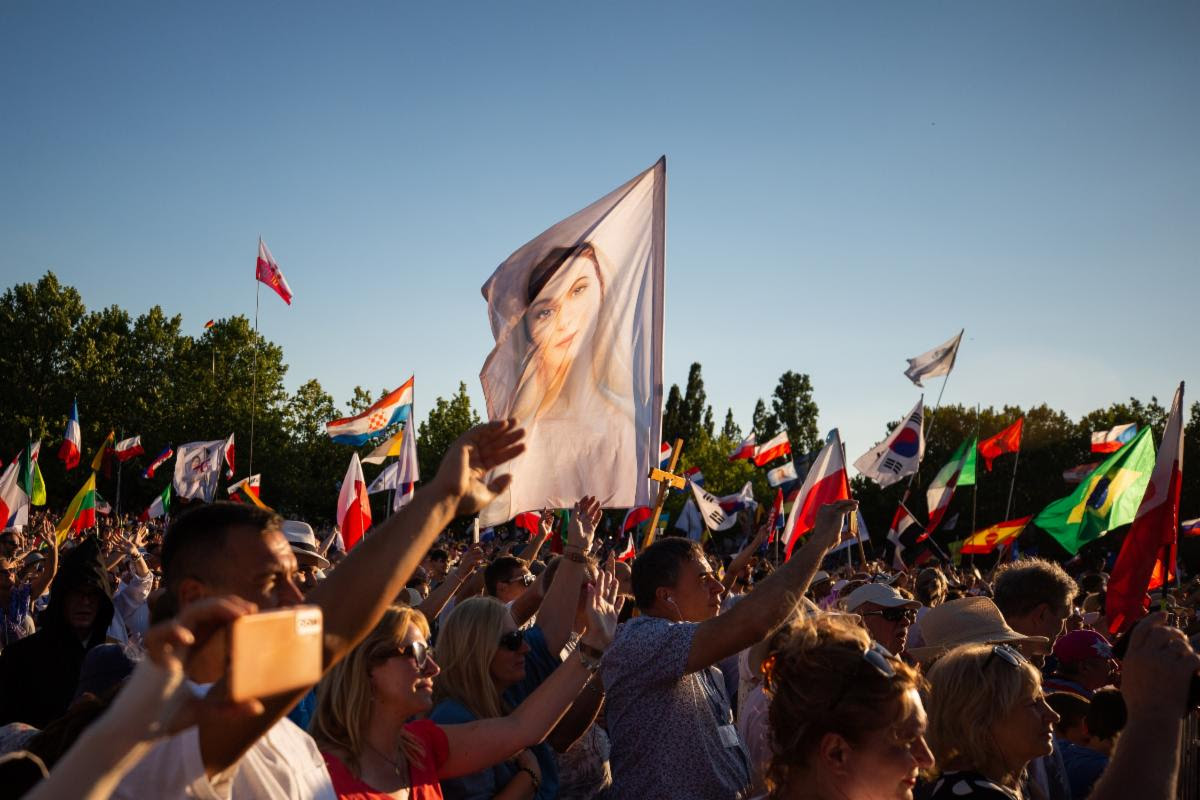 Mary TV August 2, 2022 The 33rd Youth Festival in Medjugorje! Day 2