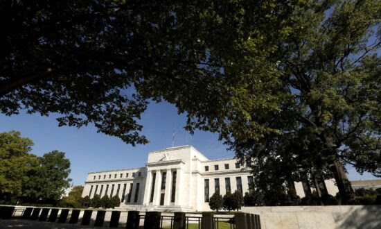 Central Bank Has More Democrats Than Republicans, Report Finds