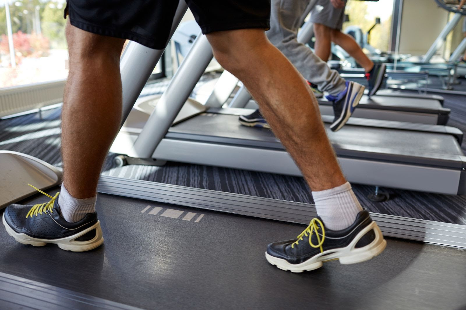 walking-fitness-exercise-treadmill