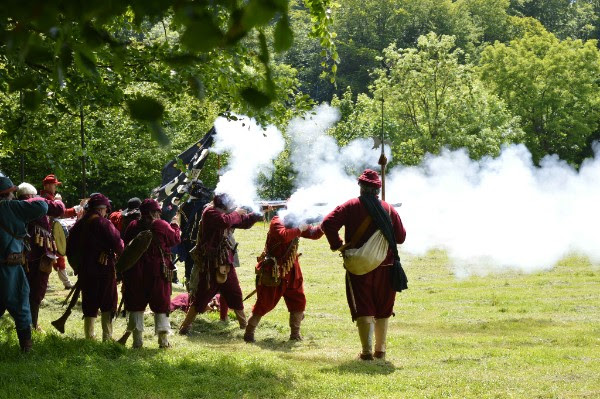 Roundheads and Cavaliers: Battle of St Fagans