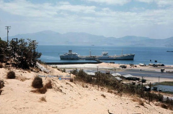 Sân bay Cam Ranh Tây.