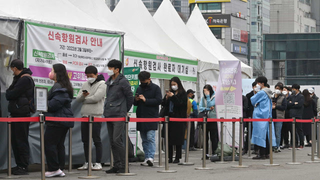 1,2% da população da Coreia do Sul pega covid em 24 h
