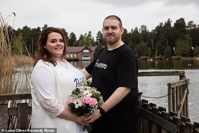 Couple get married in t-shirts, jeans and trainers to prove you don