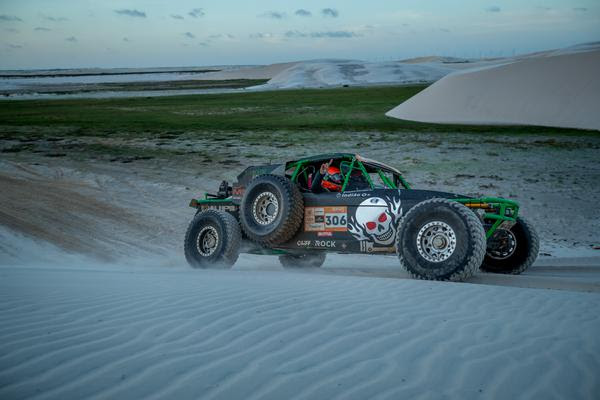 Areia e dunas no última dia (etapa 7), em Barreirinhas, no Maranhão (Magnus Torquato/Fotop)