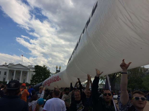 Weed Protest At White House (Connor D. Wolf/DCNF)