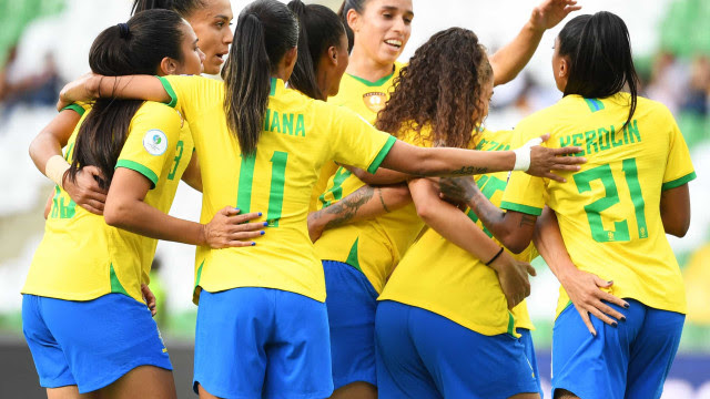 Brasil sobra, goleia o Peru por 6 a 0 e segue 100% na Copa América feminina