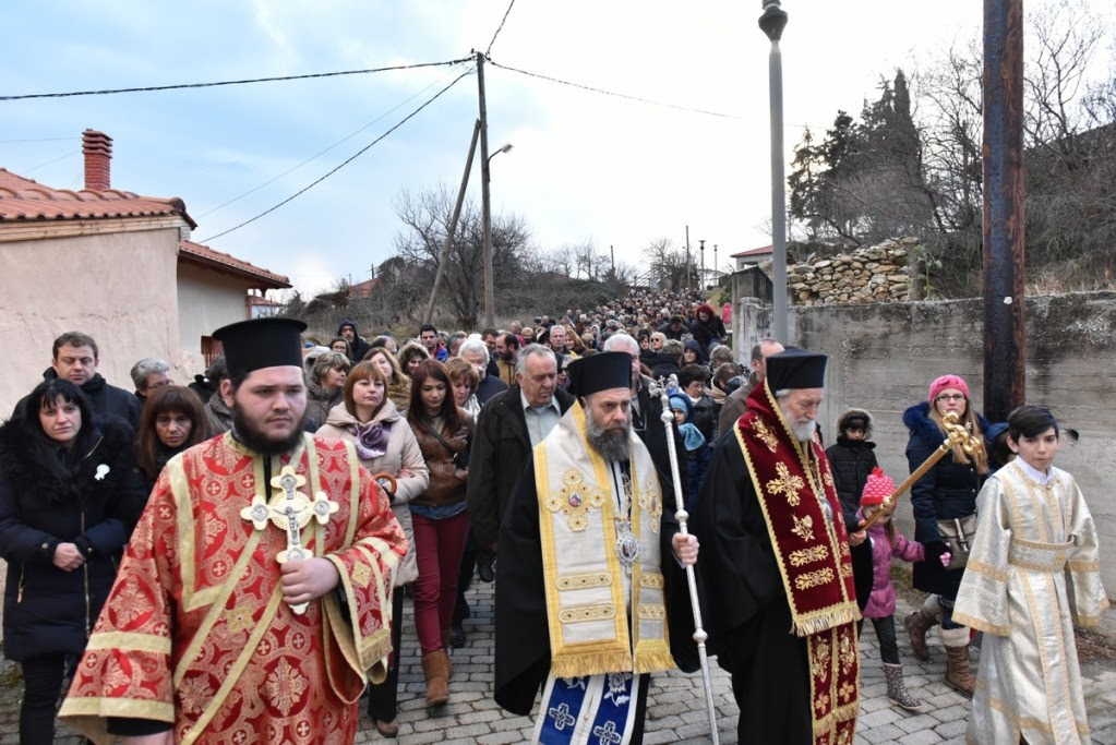 ΟΡΘΟΔΟΞΙΑ INFO Ι Λιτανεία των λειψάνων της αγίας Κυράννας της Οσσαίας