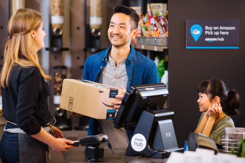Amazon Hub Counter launches in the U.S. giving customers another quick and easy way to pick up Amazon packages (Photo: Business Wire)