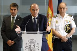 La brigada política se revuelve y señala al Gobierno de Mariano Rajoy