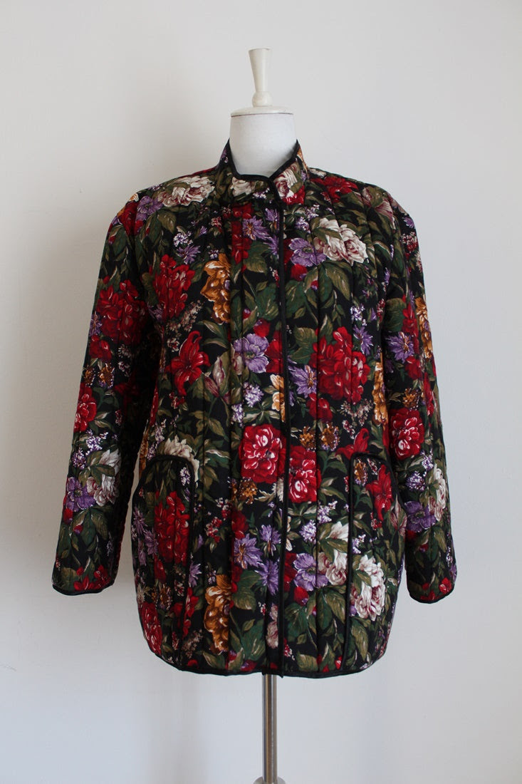 VINTAGE FLORAL PRINT QUILTED JACKET - SIZE 14