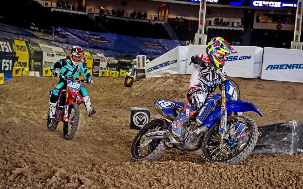 Jamie Astudillo looked strong chasing Brandy Richards in Heat One - but a crash in the whoops and and injuried wrist/hand slowed her down in the Main.