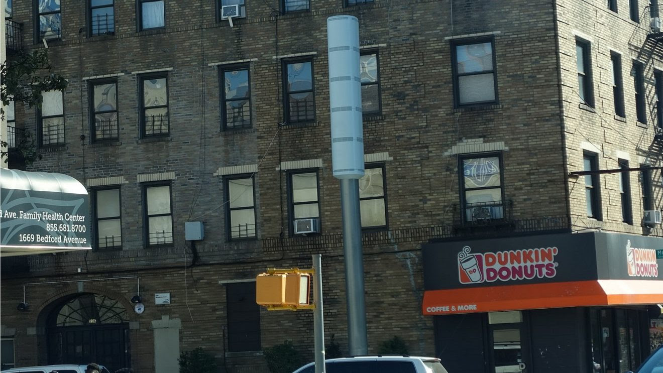 Enormous 5G Towers Being Installed in NYC Neighborhoods Despite Reports of Illness, People Moving After 2018 5G Activation 5g-ny-1320x743