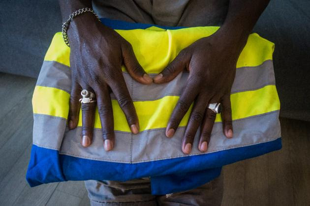 Uniforme d’Abdoul (prénom modifié), ripeur intériméraire depuis un an.