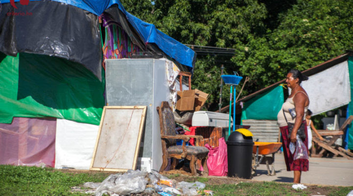 Pandemia y huracanes han hecho retroceder los derechos de las mujeres en Honduras