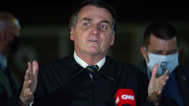 Aliados de Bolsonaro tentam isolar extremistas