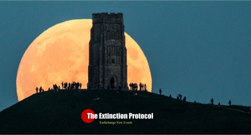 Mystics fears extremely rare ‘blue moon’ event signals doom from above Bad-omen-tep