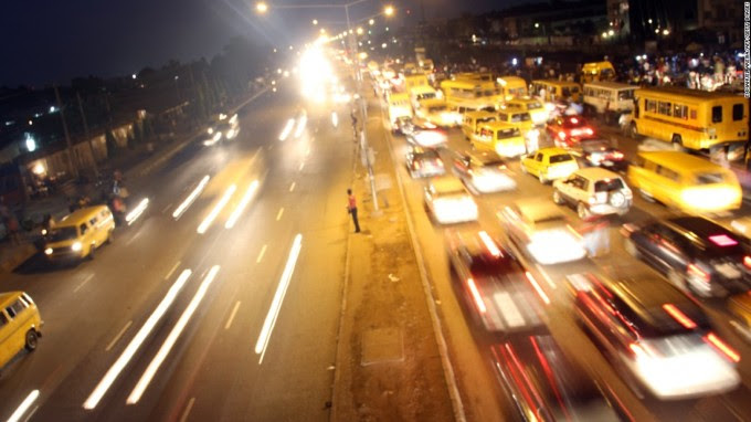 130221130623-lagos-traffic-night-super-169.jpg