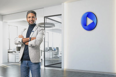 Khaled Zaatarah CEO of VUZ Khaled Zaatarah CEO of VUZ