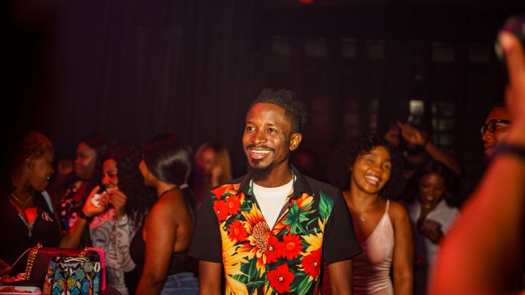 Olakira Hosts First Live Performance Listening Party; Performs 4play EP. 56 272f002c fdfd 756b d58c 2099b80f5cc6