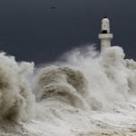 storm-tempest-lighthouse-sky-birds-waves-1024x768