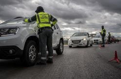 Operación salida en mitad de la pandemia: "Me arriesgo, pero lo hago por la necesidad y el miedo"