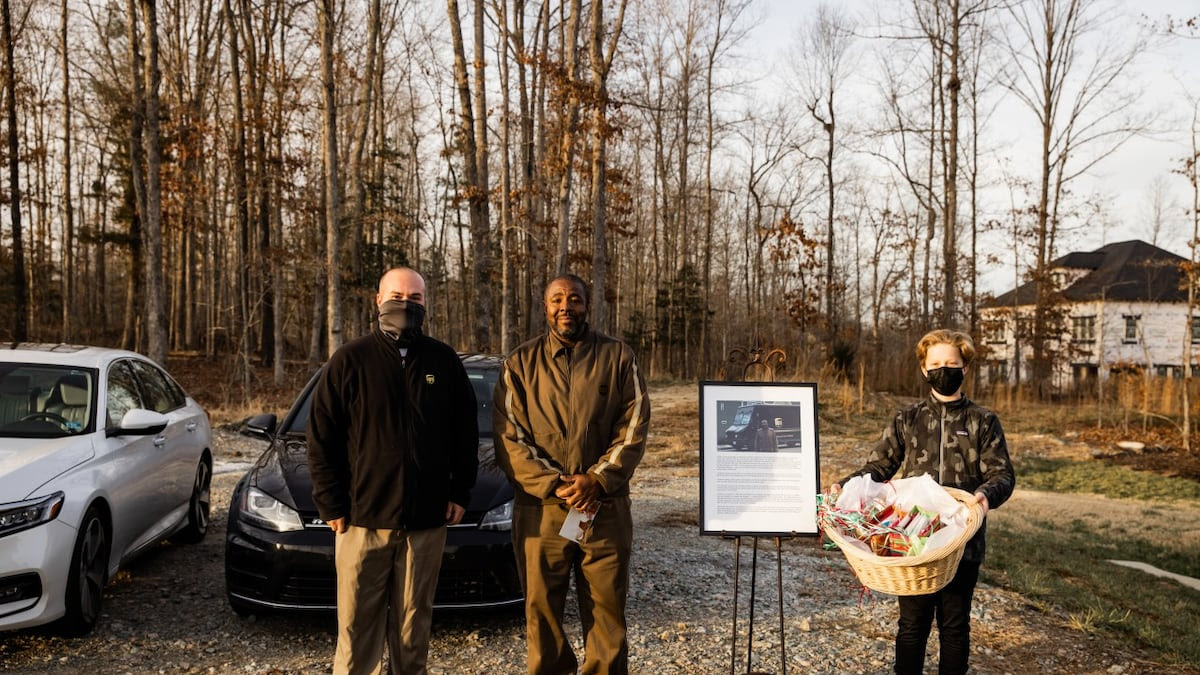This UPS driver got a surprise thank you This UPS driver got a surprise thank you