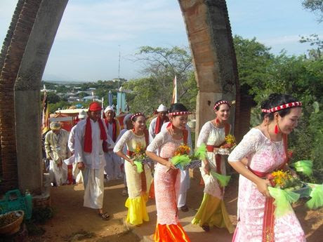 Tung bung le hoi Kate tai Ninh Thuan - Anh 3