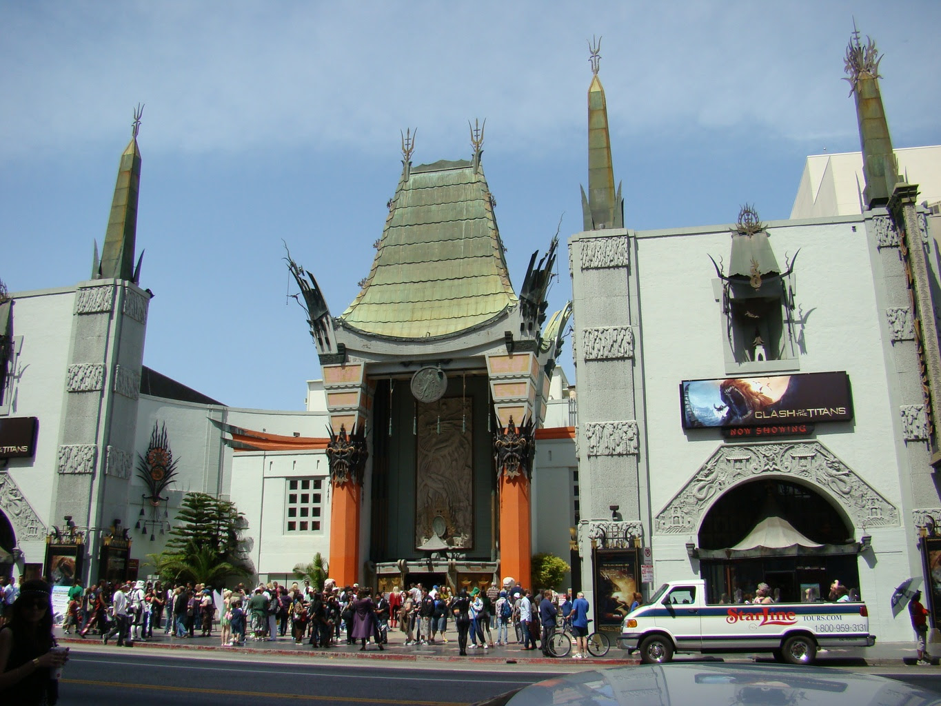 Between the 2,500+ stars and the architecture on hollywood blvd, there is a plethora of interesting sights. Grauman's Chinese Theatre & Hollywood Walk of Fame