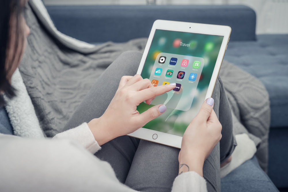 Expedia deep learning búsqueda reserva