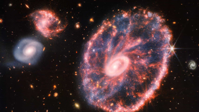 Nasa divulga imagem de galáxia em caos após colisão