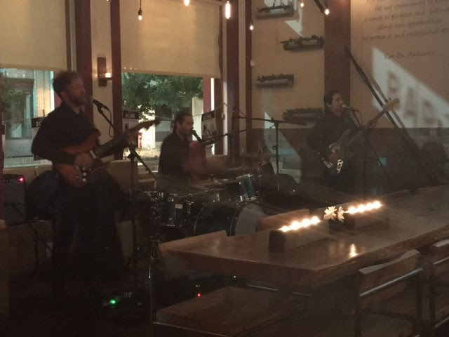 Pistachio band at  Ca_Momi 