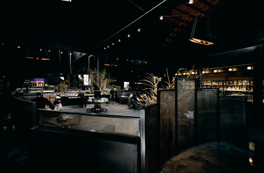 new Palette Main Dining Room